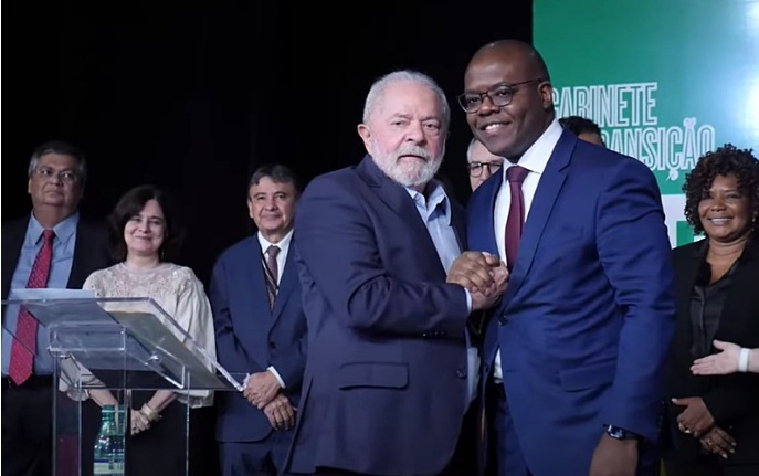 Ministro de Lula defende descriminalizar drogas para reduzir população carcerária