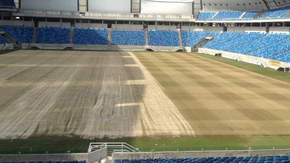 Arena das Dunas passa por manutenção e imagens do gramado impressionam