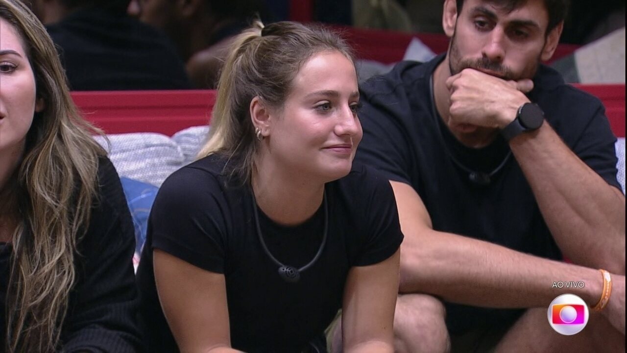 BBB 23: Sister descobre participante escondida para ouvir conversa de rivais