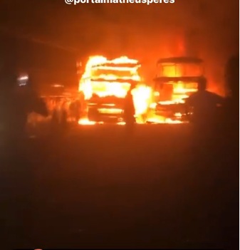 VÍDEO: Quatro ônibus são incendiados em garagem em Natal