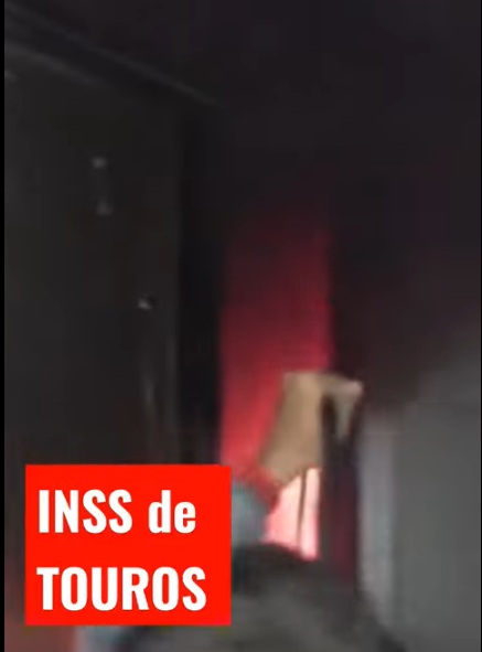 VÍDEO: Bandidos atacam agência do INSS em Touros