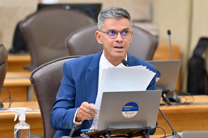 [VÍDEO] Deputado do RN faz discurso forte na ALRN: "Lave sua boca para falar da PM!"