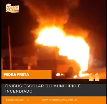 VÍDEO: Ônibus é incendiado em Pedra Preta