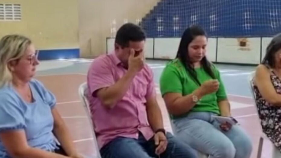 VÍDEO: Prefeito de São Gonçalo do Amarante chora ao comentar perda de medicamentos