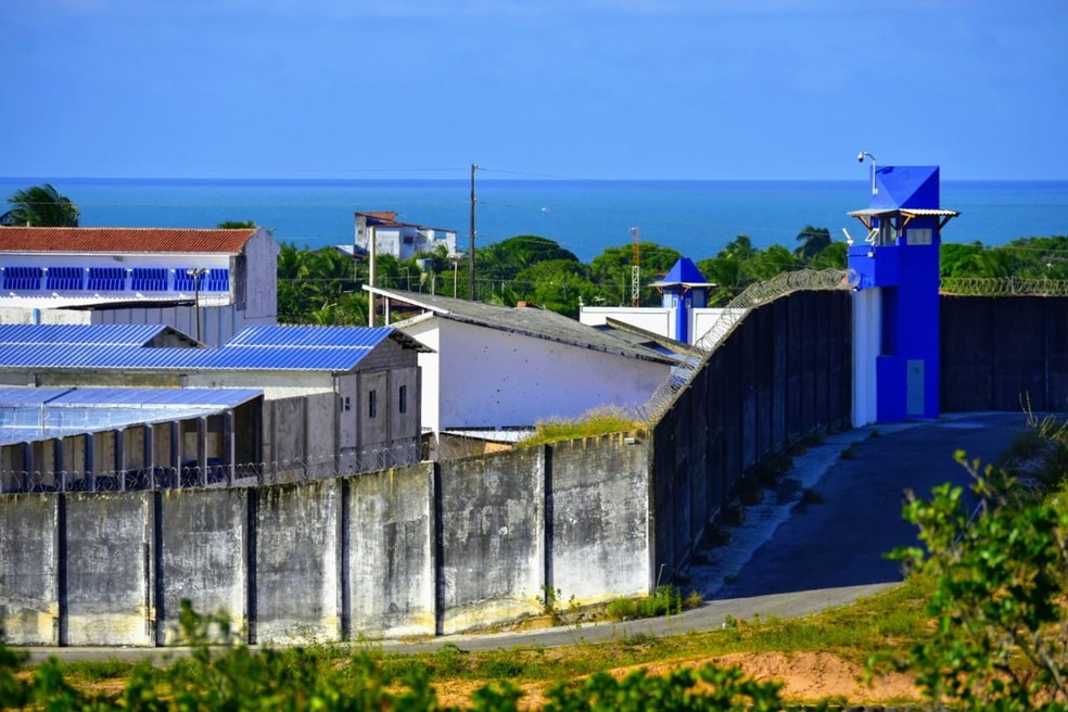 Varredura nos pavilhões não encontra sinal de celulares em Alcaçuz