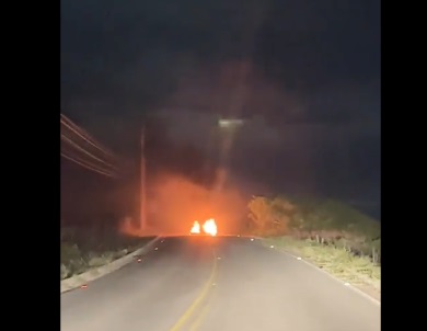 VÍDEO: Criminosos ateiam fogo em pneus e tentam bloquear pista entre Pipa e Madeiro