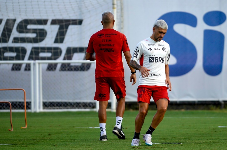 Flamengo pode ter desfalque importante para a semifinal contra o Vasco; confira