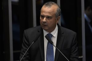 Rogério Marinho pode impor primeira derrota ao governo no Senado