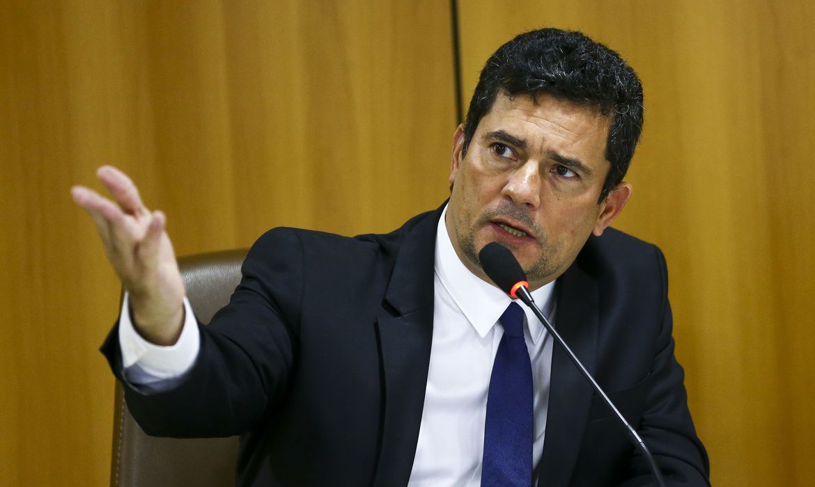 Moro rebate Lula: "está se vingando do povo brasileiro"