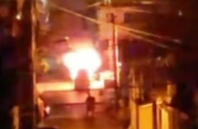 VÍDEO: Bandidos mandam crianças descerem de van escolar e tocam fogo no veículo em Natal; ASSISTA