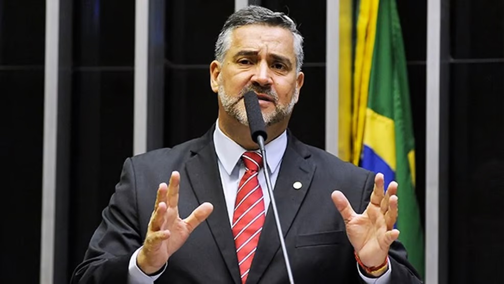 Chefe da Secom de Lula ataca juíza que prendeu membros do PCC