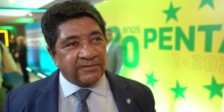 Após derrota na estreia de Ramon, presidente da CBF diz quem seria a ‘escolha perfeita’ para a seleção brasileira