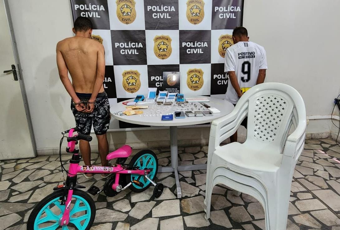 Policiais civis flagram venda de drogas e prendem traficante em Mossoró