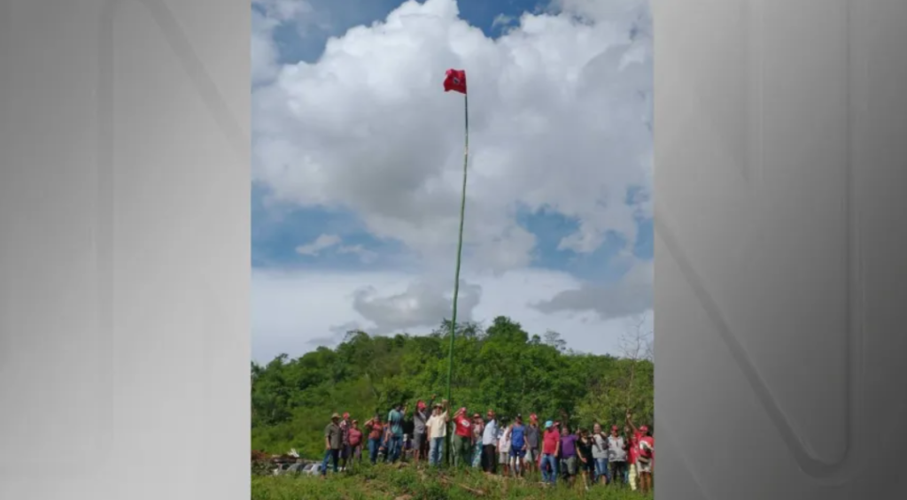 MST invade 800 hectares de terra em Pernambuco