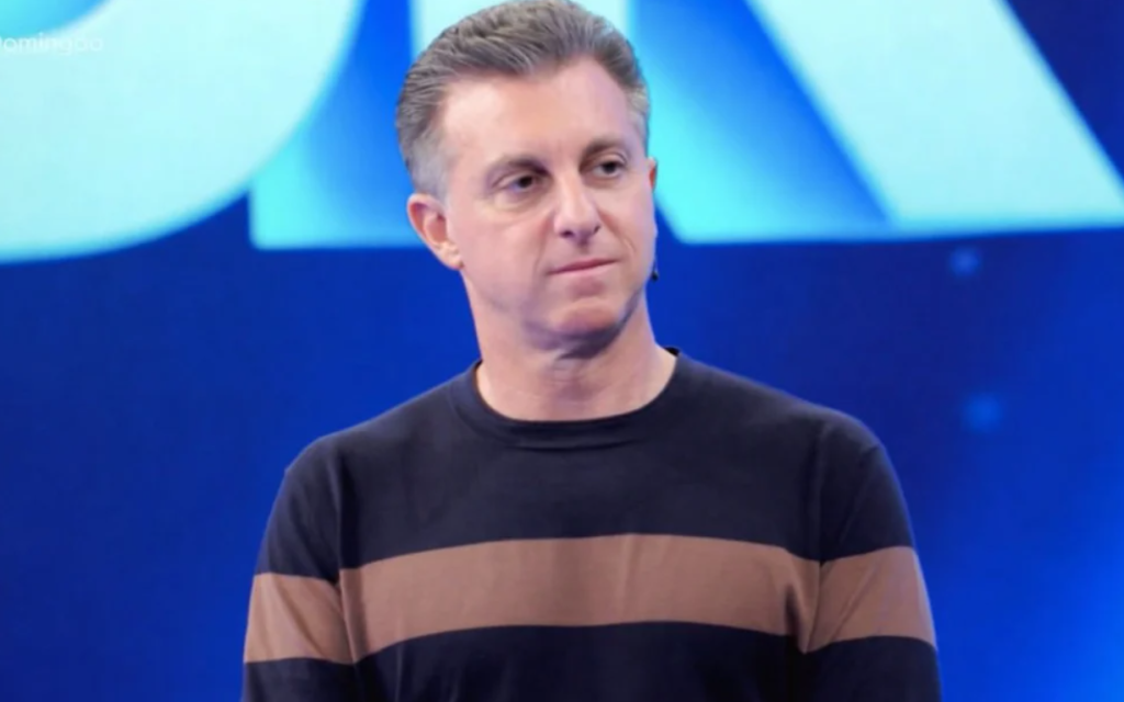 Luciano Huck diz que revogar o Novo Ensino Médio é retrocesso