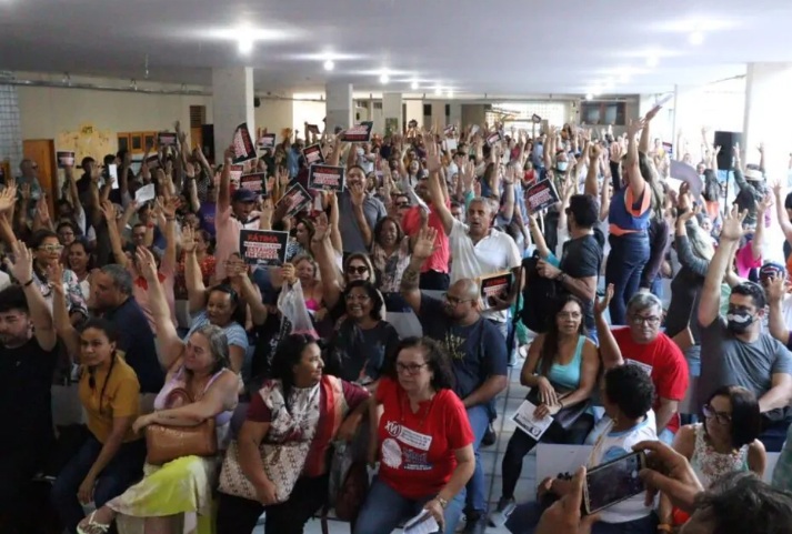 Professores da rede estadual ignoram apelo de secretária e decidem manter greve no RN