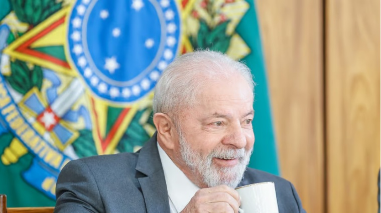 "Não vamos revogar", afirma Lula sobre Novo Ensino Médio