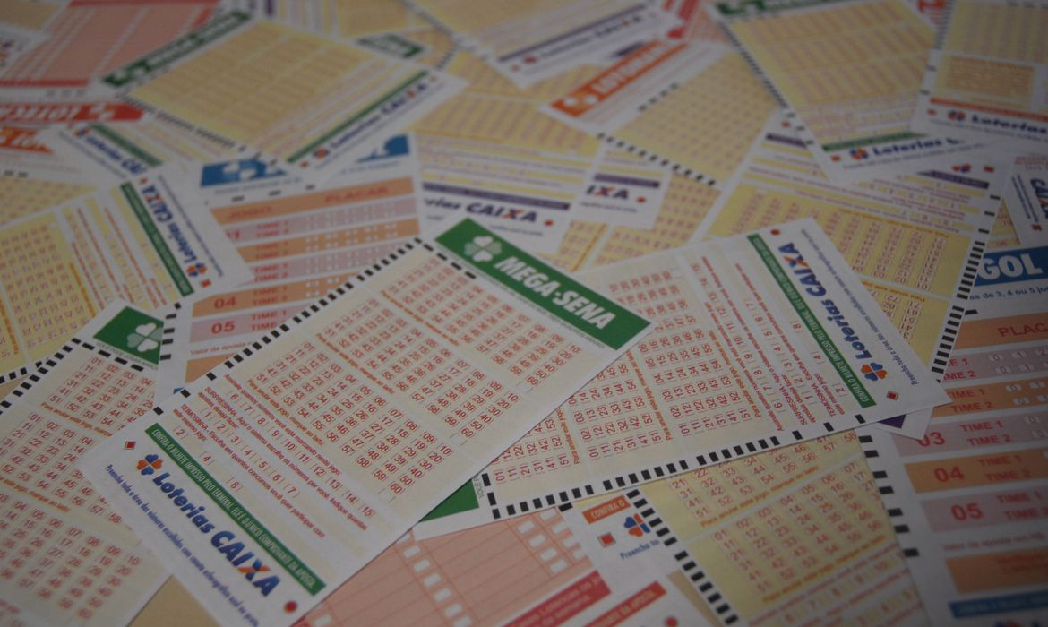 Loterias: Caixa aumenta preço da Mega-Sena e de outros jogos; veja valores