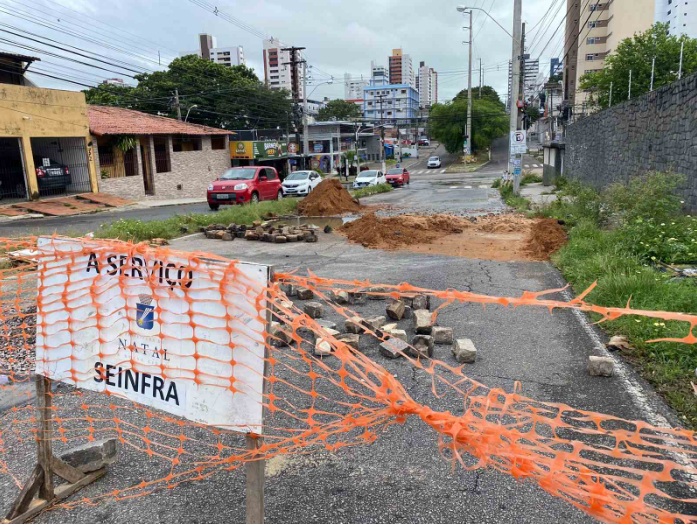 Trecho da avenida Romualdo Galvão é interditado para obra; veja