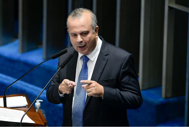 Projeto de Rogério Marinho quer sustar decretos de Lula sobre saneamento