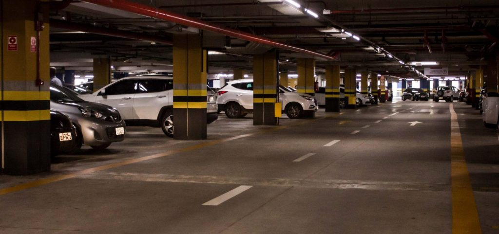 Shoppings de Natal devem informar clientes que não pode ser cobrada multa por perda de ticket de estacionamento