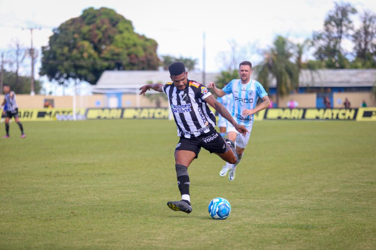 VÍDEO: ABC não joga bem e perde para o Londrina em sua estreia na Série B; veja os melhores momentos