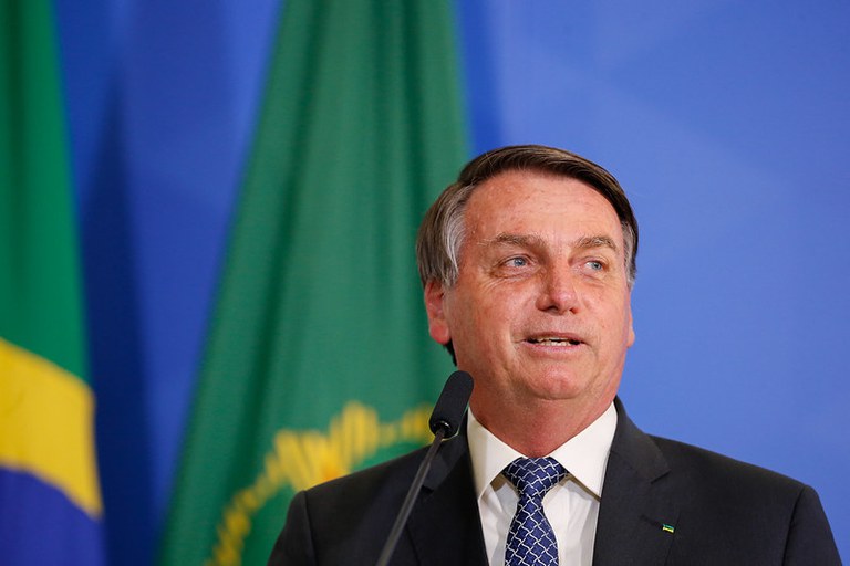 Juiz rejeita queixa-crime de Dilma contra Bolsonaro: “Foi descortês”