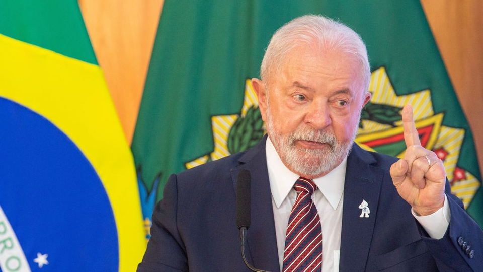Pessoas com transtorno mental têm “problema de parafuso”, diz Lula