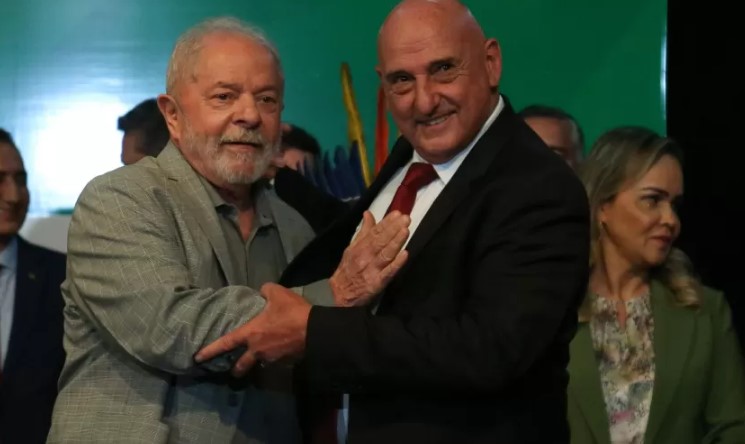 Planalto cai de ponta-cabeça na CPI do golpe