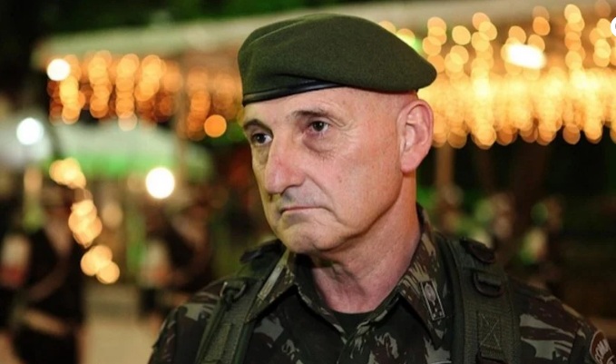 Gonçalves Dias prevaricou ao não procurar PF após 8/1, dizem investigadores
