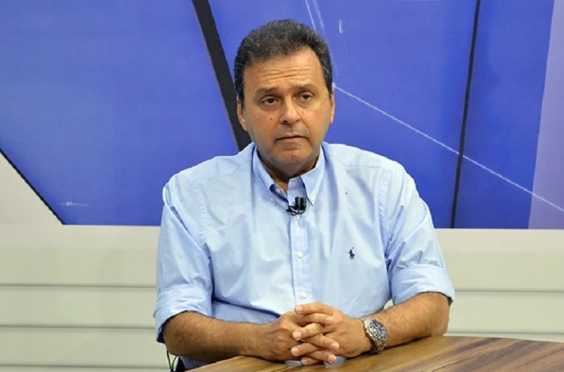 TCE julga pela desaprovação de contas de Carlos Eduardo e ex-prefeito poderá ficar inelegível