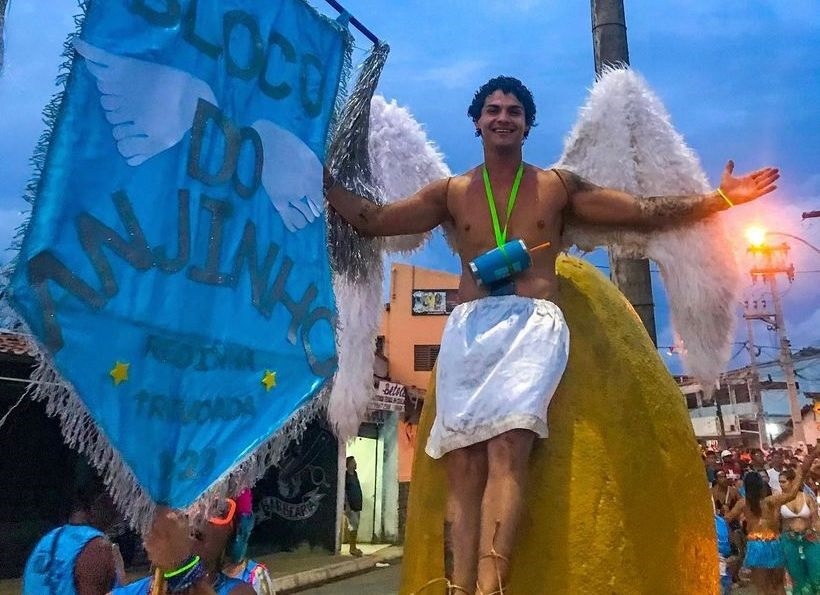 Influencer de Natal morre após comer camarão por engano e sofrer crise alérgica