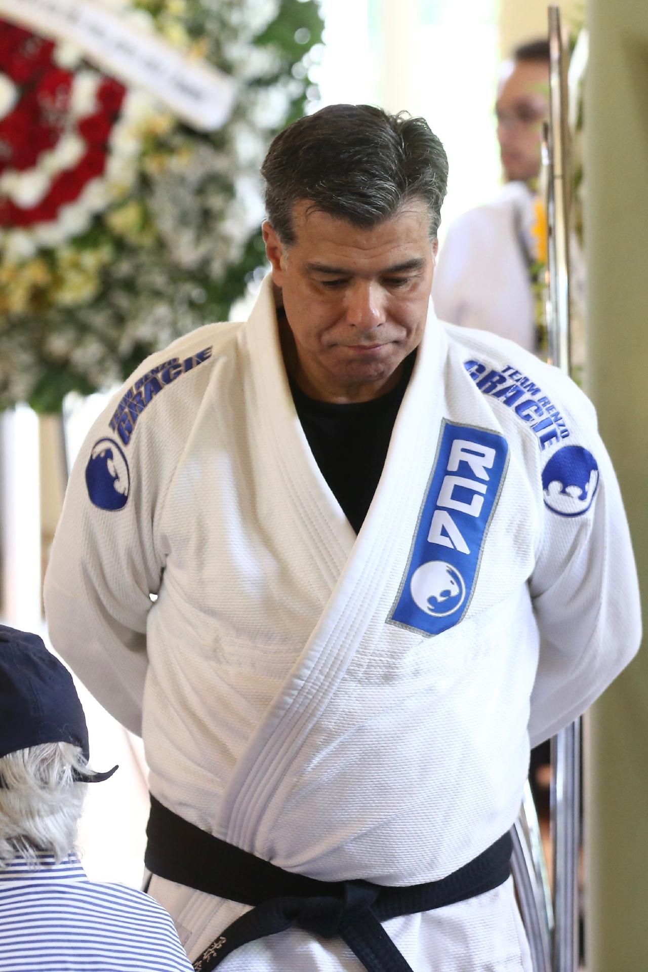 Maurício Mattar, Flávio Canto e mais famosos se despedem de Robson Gracie