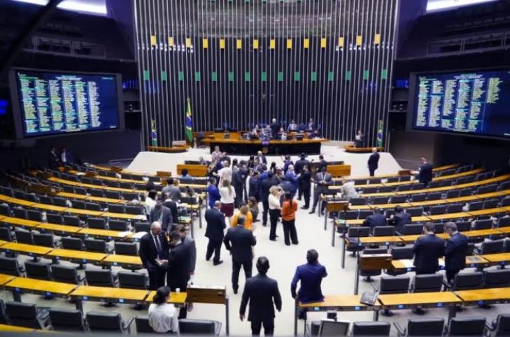 As orientações da Secom para as milícias digitais defenderem o PL das Fake News
