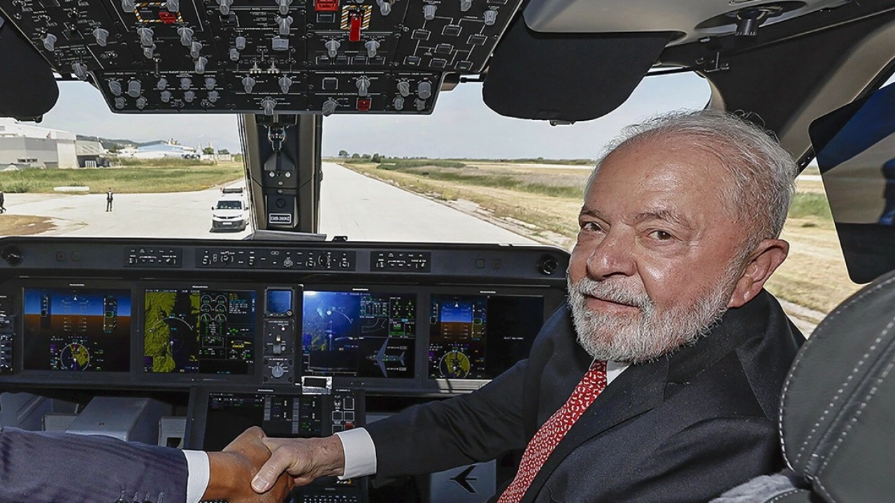 Lula vai embarcar para o 8º país em 4 meses de mandato