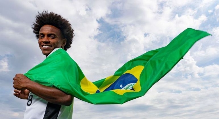 'Não volto nunca mais ao Brasil', diz ex-seleção e ídolo de Gigante da Série A; veja os motivos