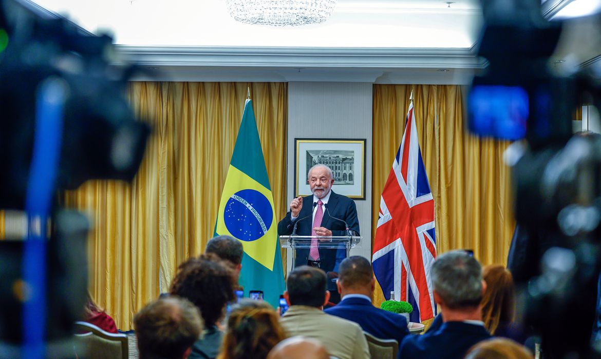 Lula volta a atacar BC: "Tem compromisso com o outro governo que o indicou"