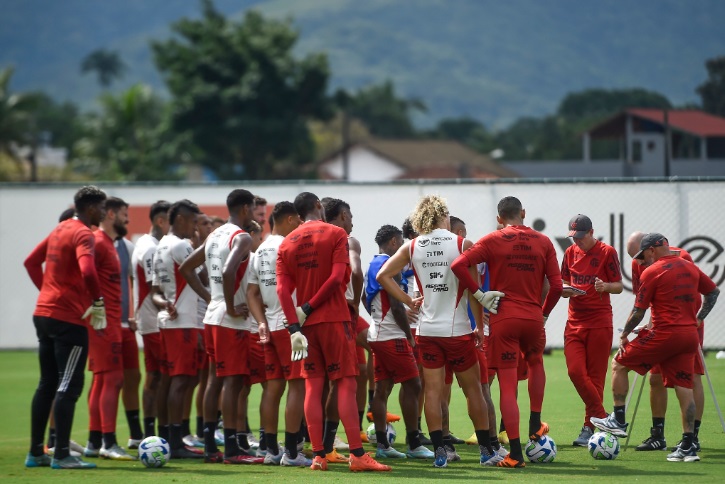 Flamengo, Botafogo, Palmeiras e ligas europeias; veja os jogos de hoje e onde assistir