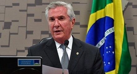 STF deve julgar nesta quarta ação que acusa Fernando Collor de três crimes