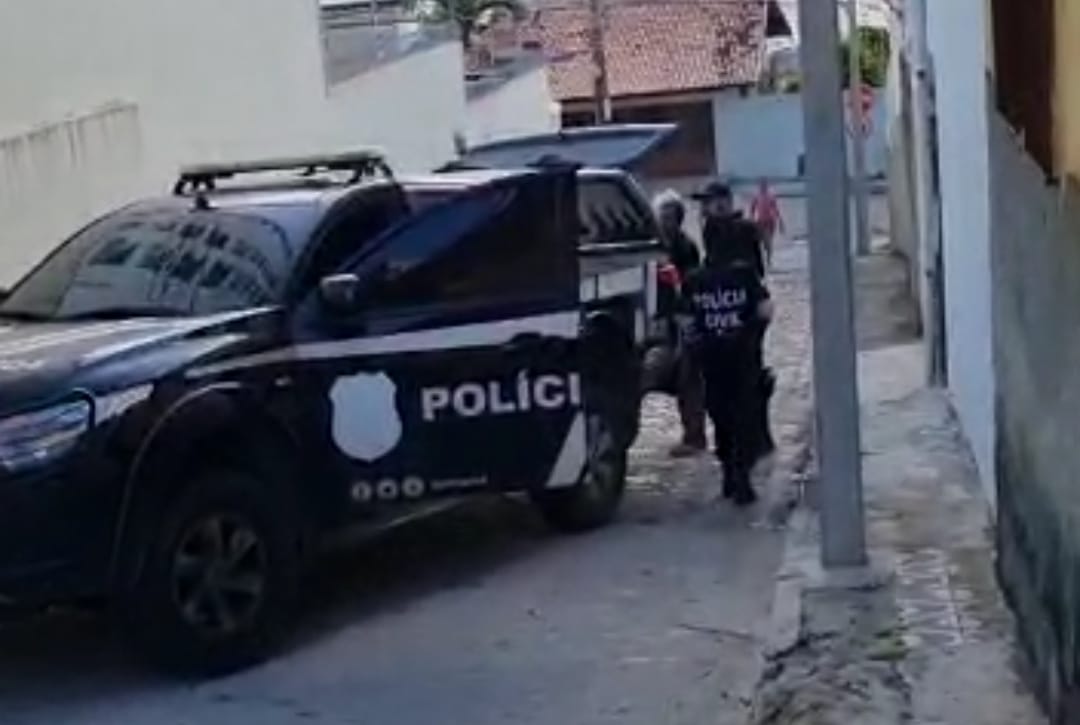 Polícia Civil prende suspeito por furtos em farmácias da Zona Leste