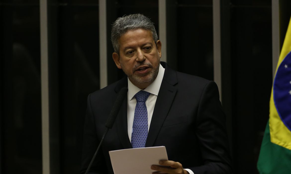 PL das Fake News perde força e deixa centro de debates na Câmara