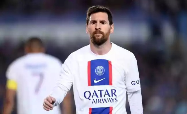 Treinador anuncia saída de Lionel Messi do PSG: "Será a última partida"