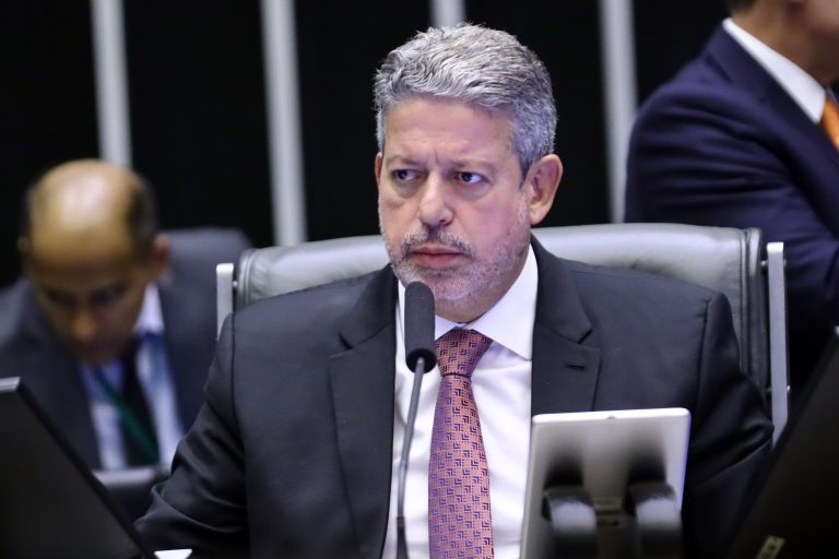 “O governo tem a consciência que a acomodação política não está feita”, diz Lira ao final da votação da MP