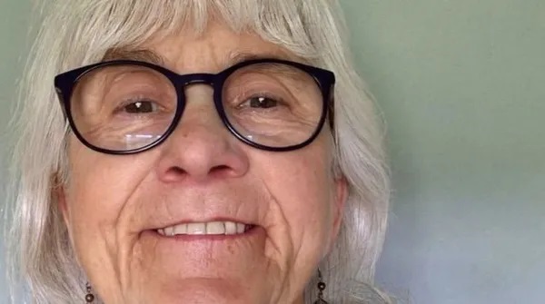Mulher com mutação genética rara não sente dor ou medo