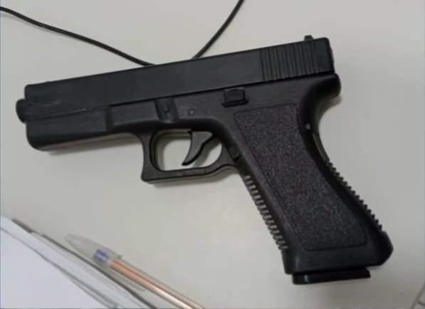Polícia Militar frustra roubo e prende suspeito com simulacro de pistola na Grande Natal