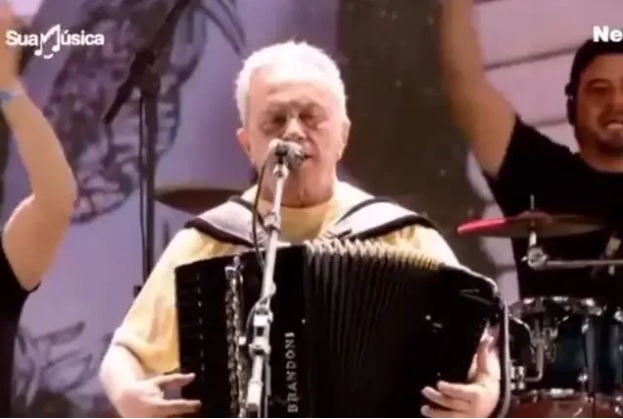 VÍDEO: Cantor Flávio José desabafa por ter show reduzido após pedido de Gusttavo Lima