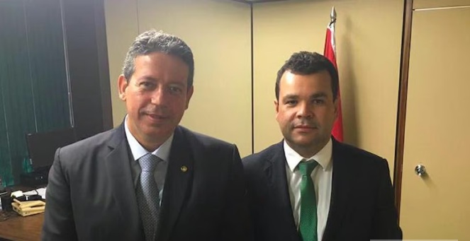 Alvo de operação da PF, ex-assessor de Lira é exonerado de cargo na Câmara