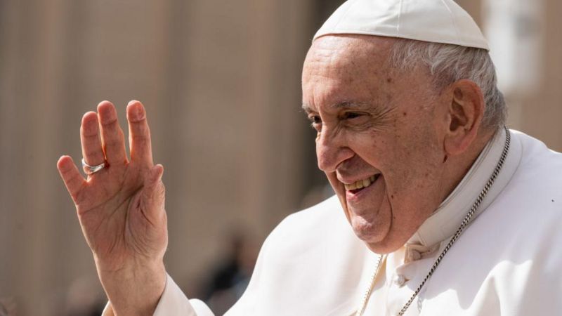Papa Francisco passará por cirurgia de emergência nesta quarta-feira