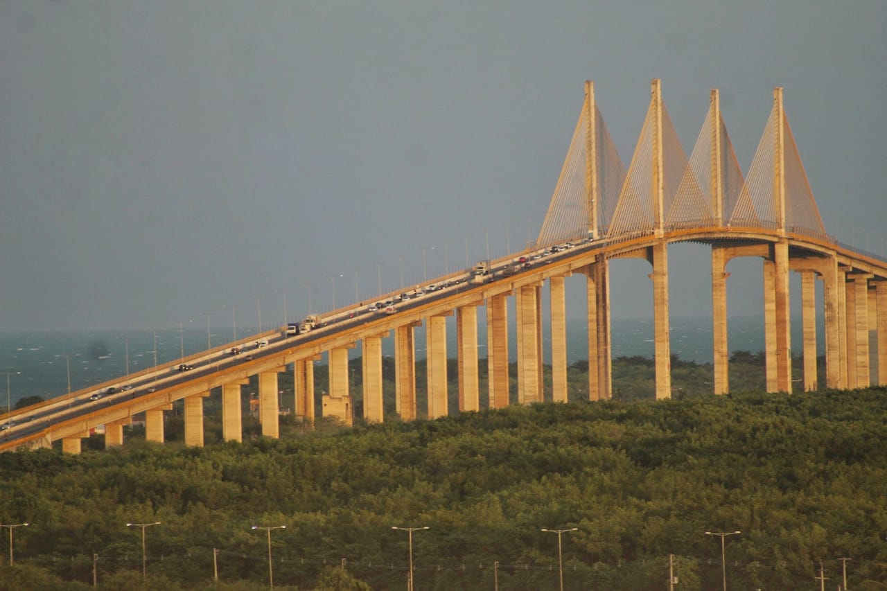 Faixa reversível na Ponte Newton Navarro não vai funcionar nesta sexta-feira (9)