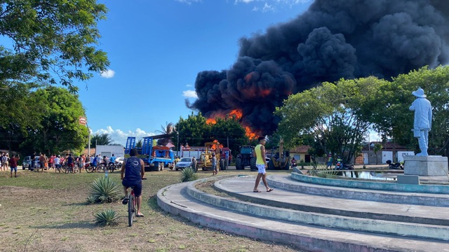 Incêndio destrói lava-jato na Grande Natal